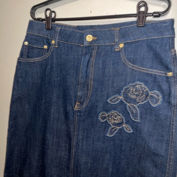 NWOT Ganni Appliquéd Floral-Embroidered Mid-Rise Stretch-Organic Denim MaxiSkirt - Picture 5 of 17